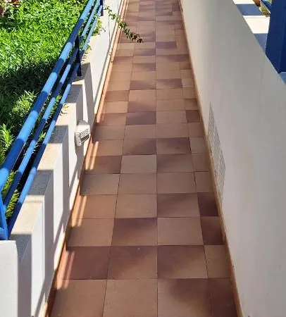 Pueblo Dorado, * Mojácar